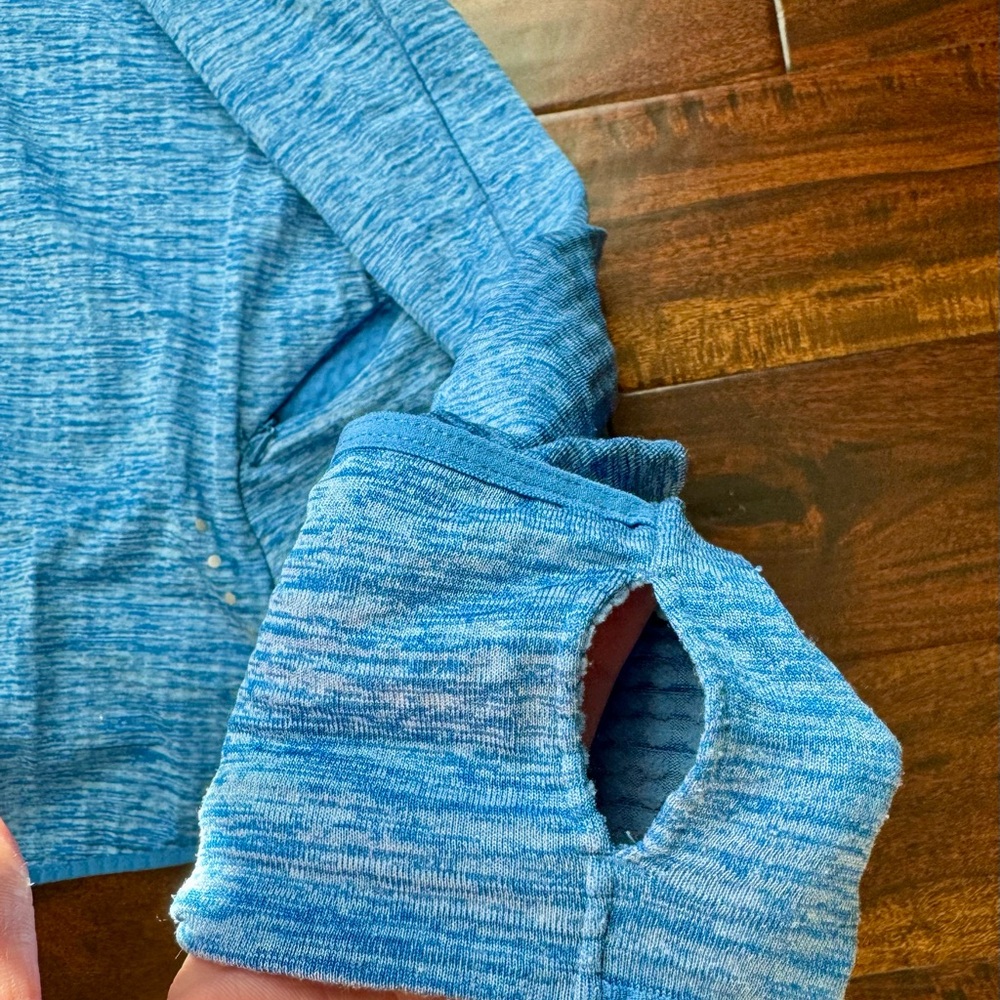 Nike 1/4 Zip pullover - Picture 5 of 9